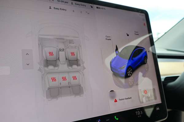 2023 Tesla Model Y Rear-Wheel Drive