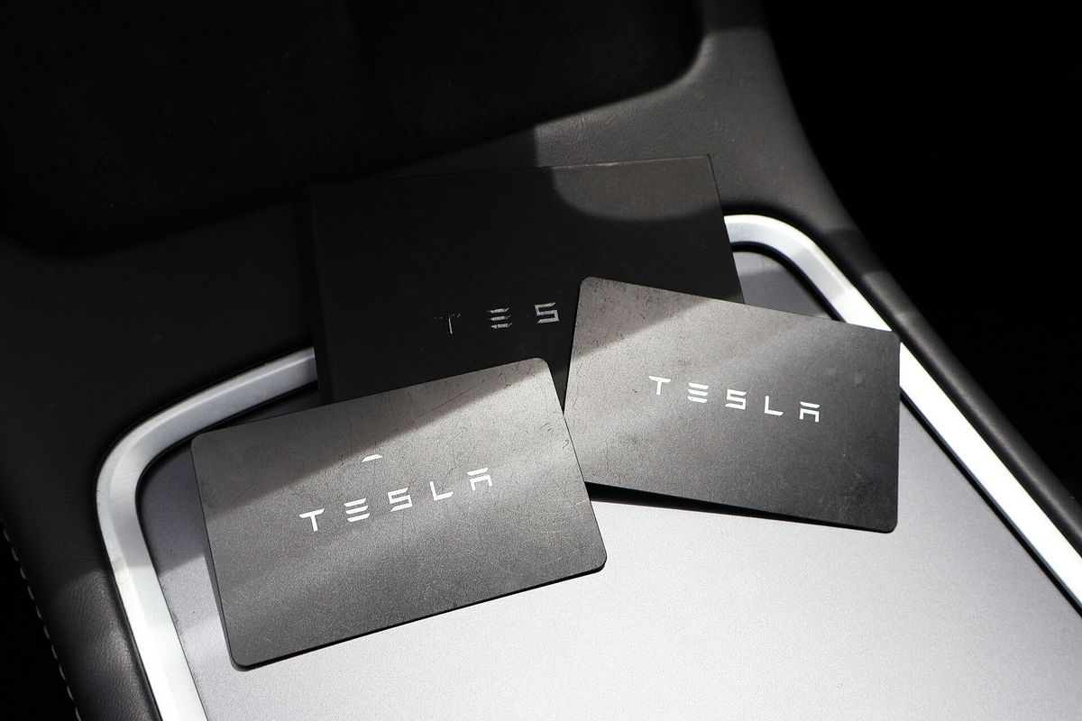 2023 Tesla Model Y Rear-Wheel Drive