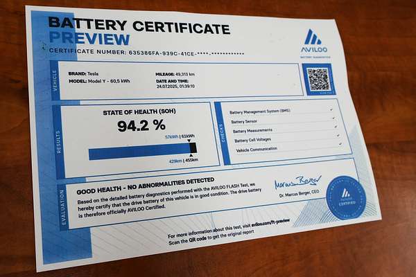 2023 Tesla Model Y Rear-Wheel Drive