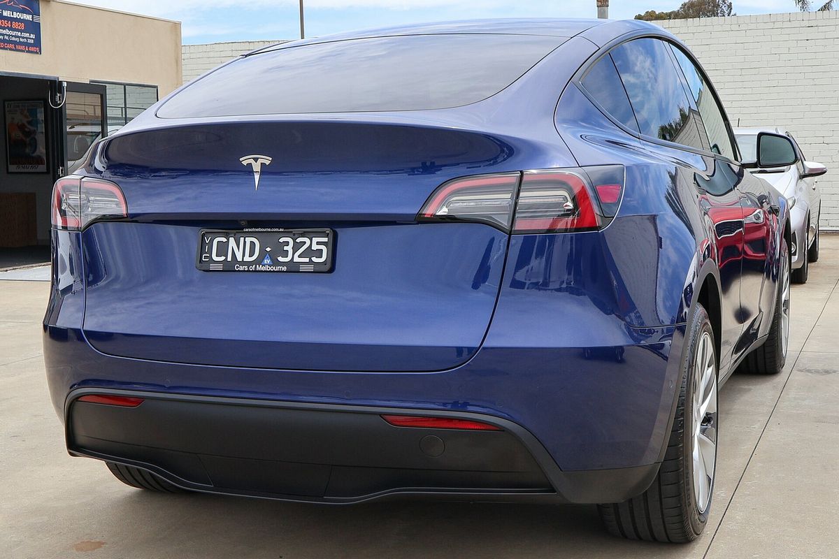 2023 Tesla Model Y Rear-Wheel Drive