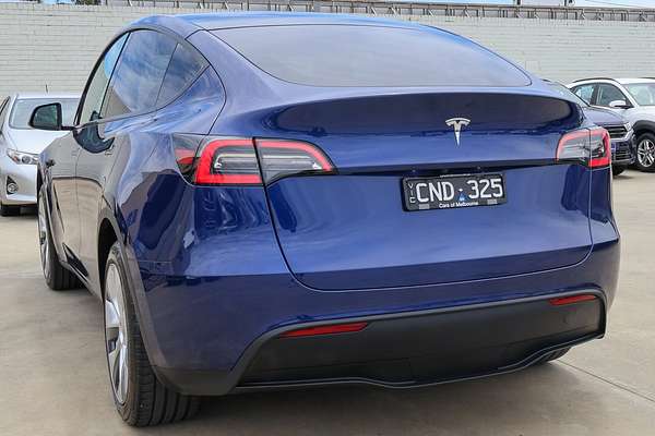 2023 Tesla Model Y Rear-Wheel Drive