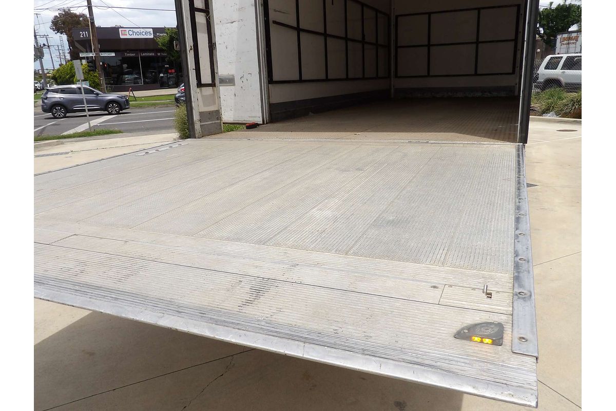 2017 Isuzu F Series FSR120/140-240 4x2 LWB