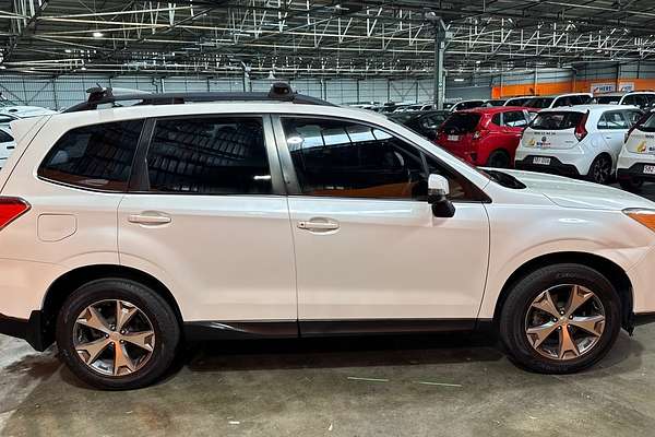 2014 Subaru Forester 2.5i S4