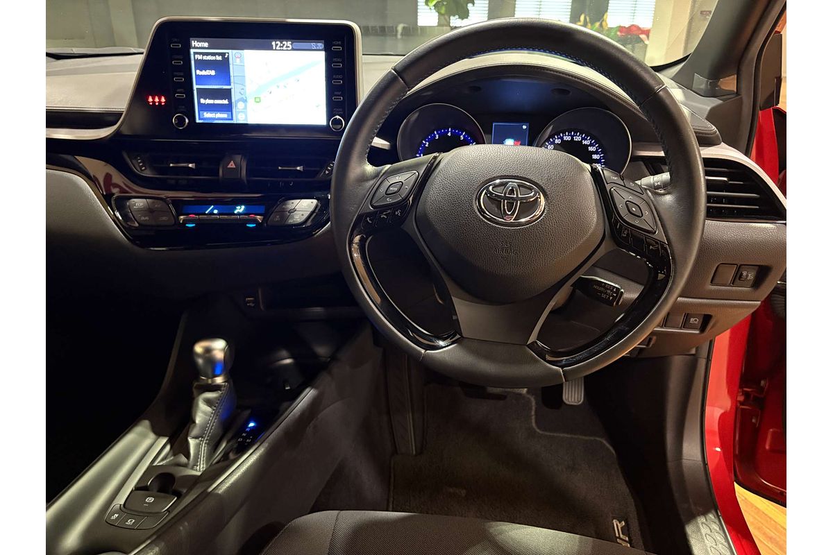 2023 Toyota C-HR GXL NGX10R