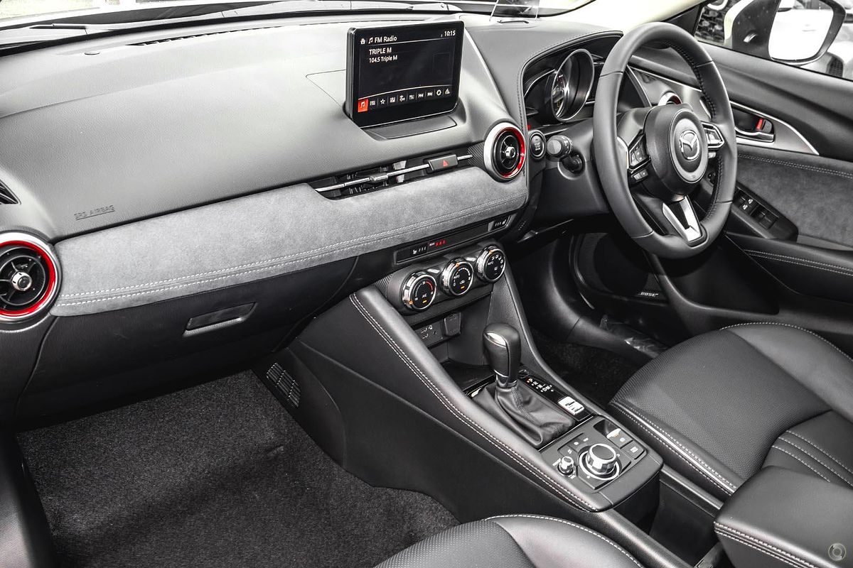 2025 Mazda CX-3 G20 Akari DK