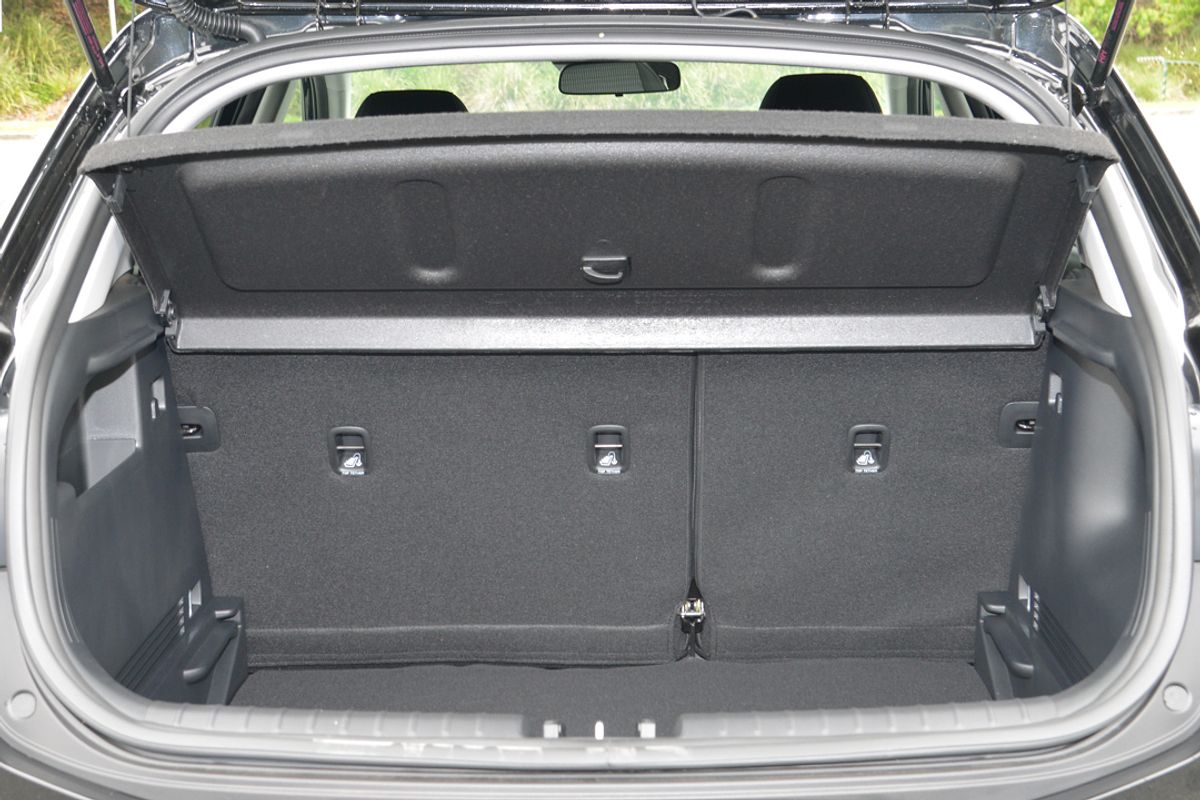 2025 Kia Stonic Sport YB