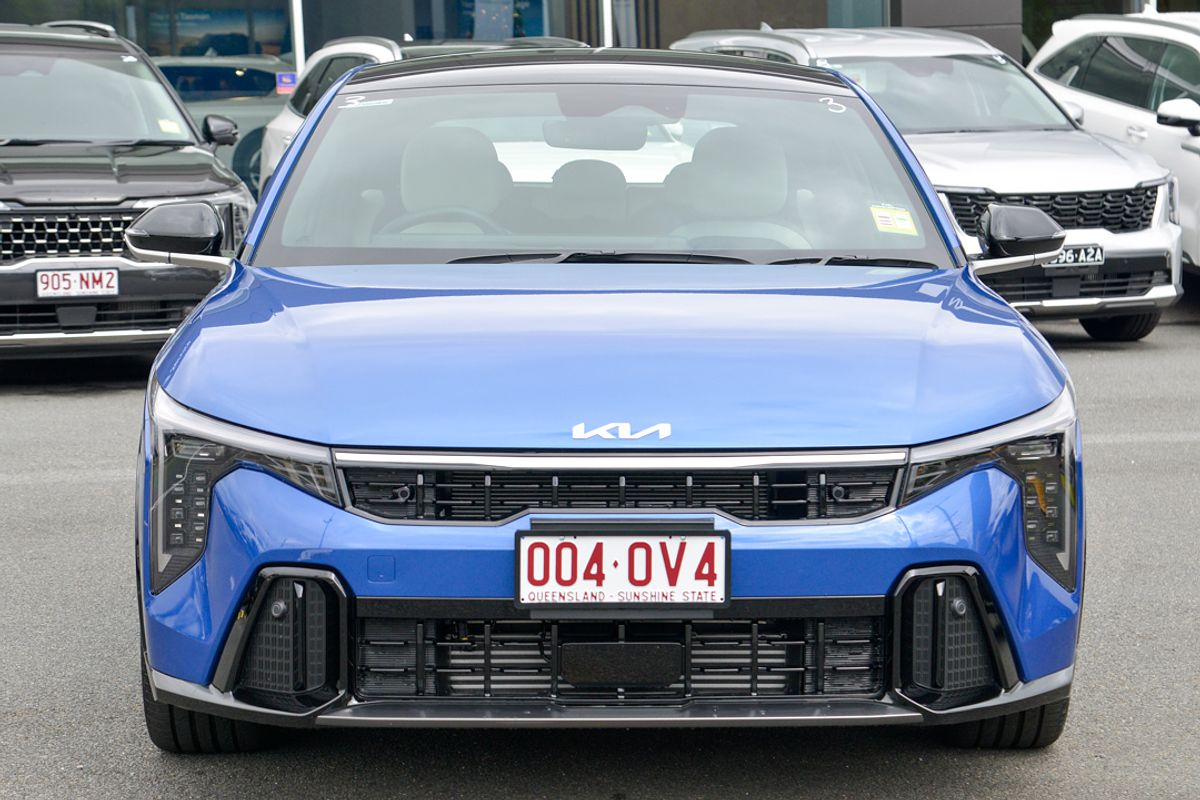 2025 Kia K4 GT-Line CL4m