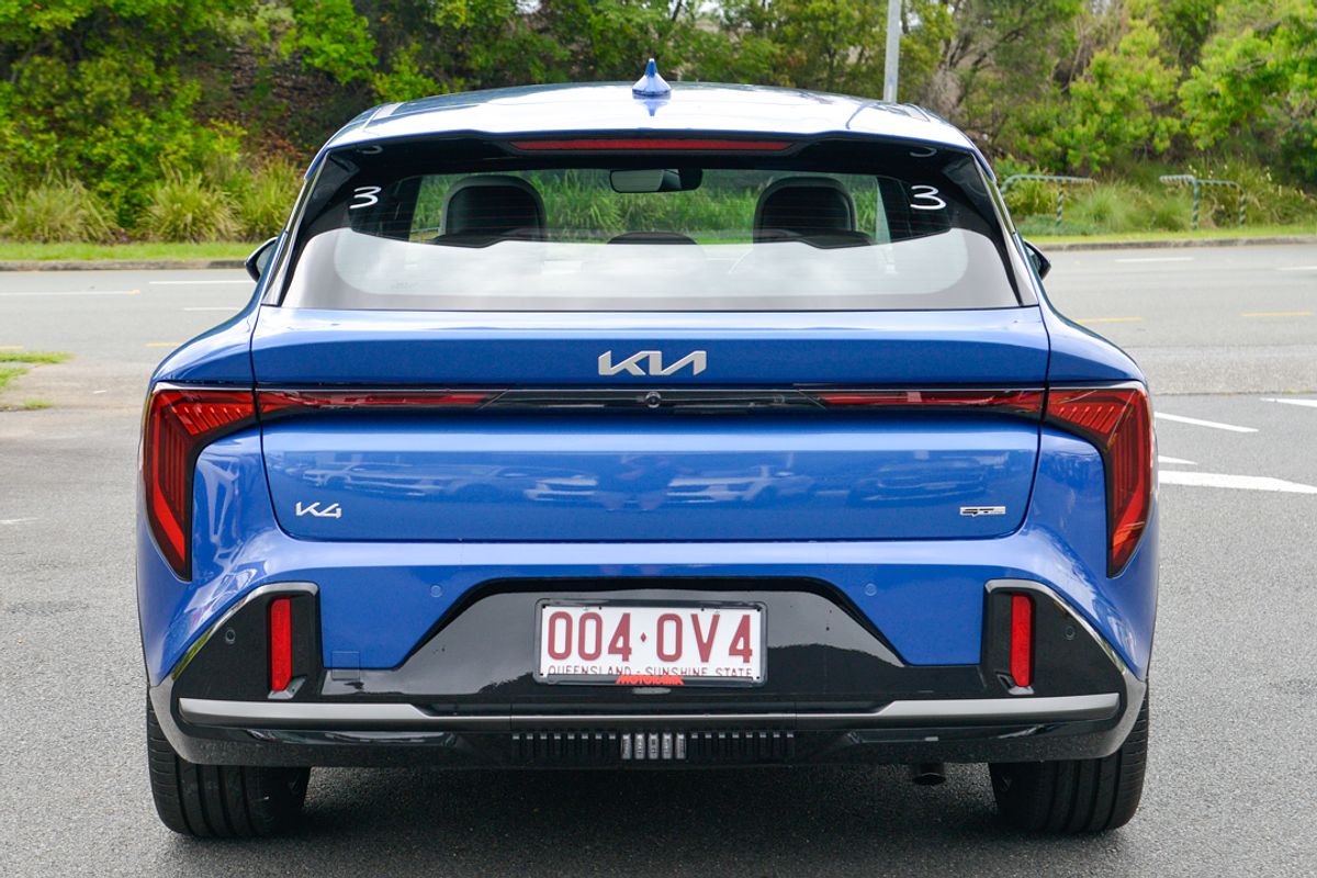 2025 Kia K4 GT-Line CL4m