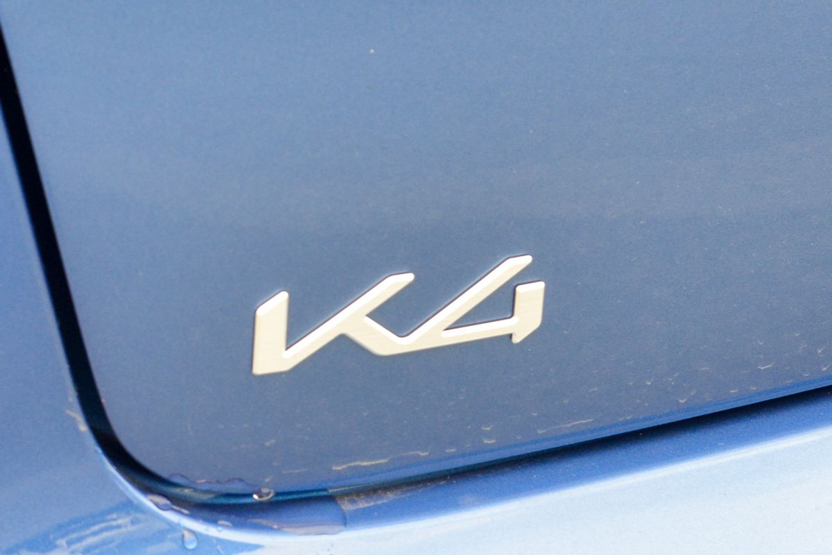 2025 Kia K4 GT-Line CL4m