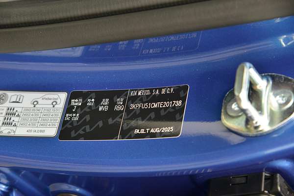 2025 Kia K4 GT-Line CL4m