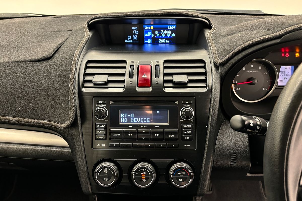 2013 Subaru XV 2.0i G4X