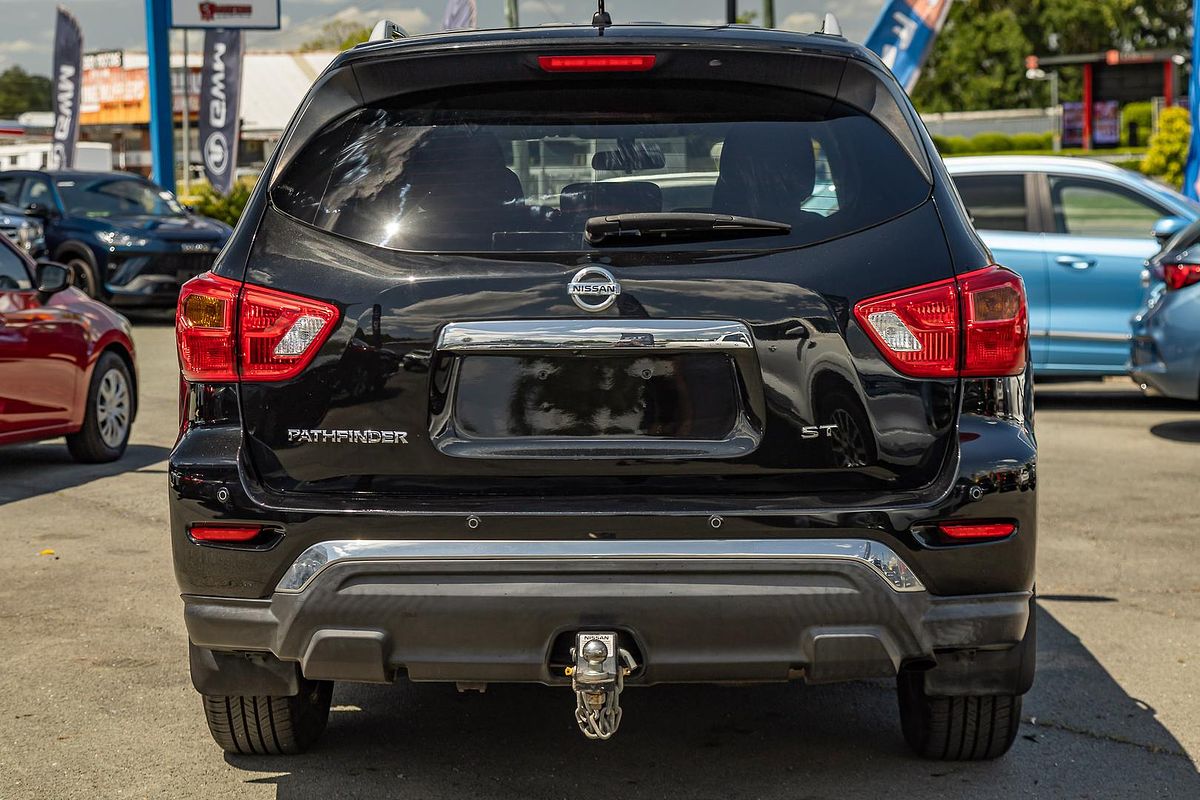 2017 Nissan Pathfinder ST R52 Series II