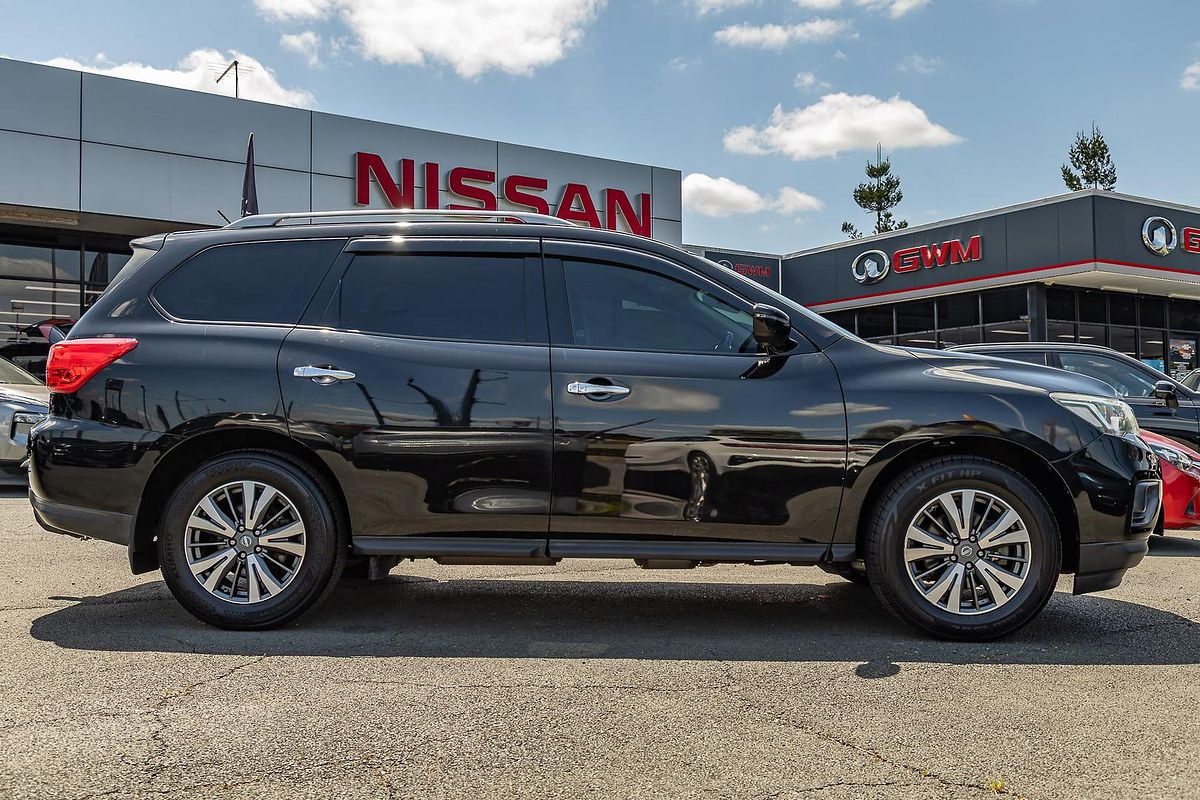 2017 Nissan Pathfinder ST R52 Series II