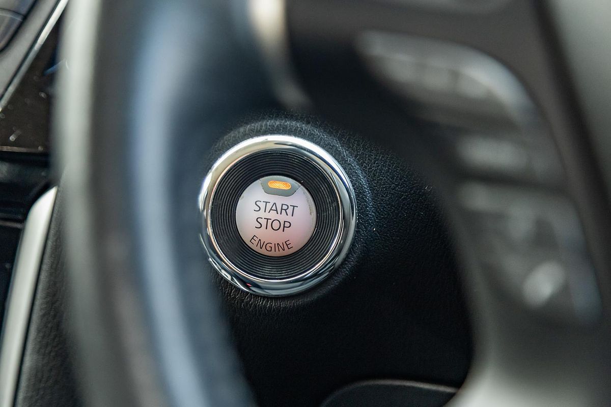 2017 Nissan Pathfinder ST R52 Series II