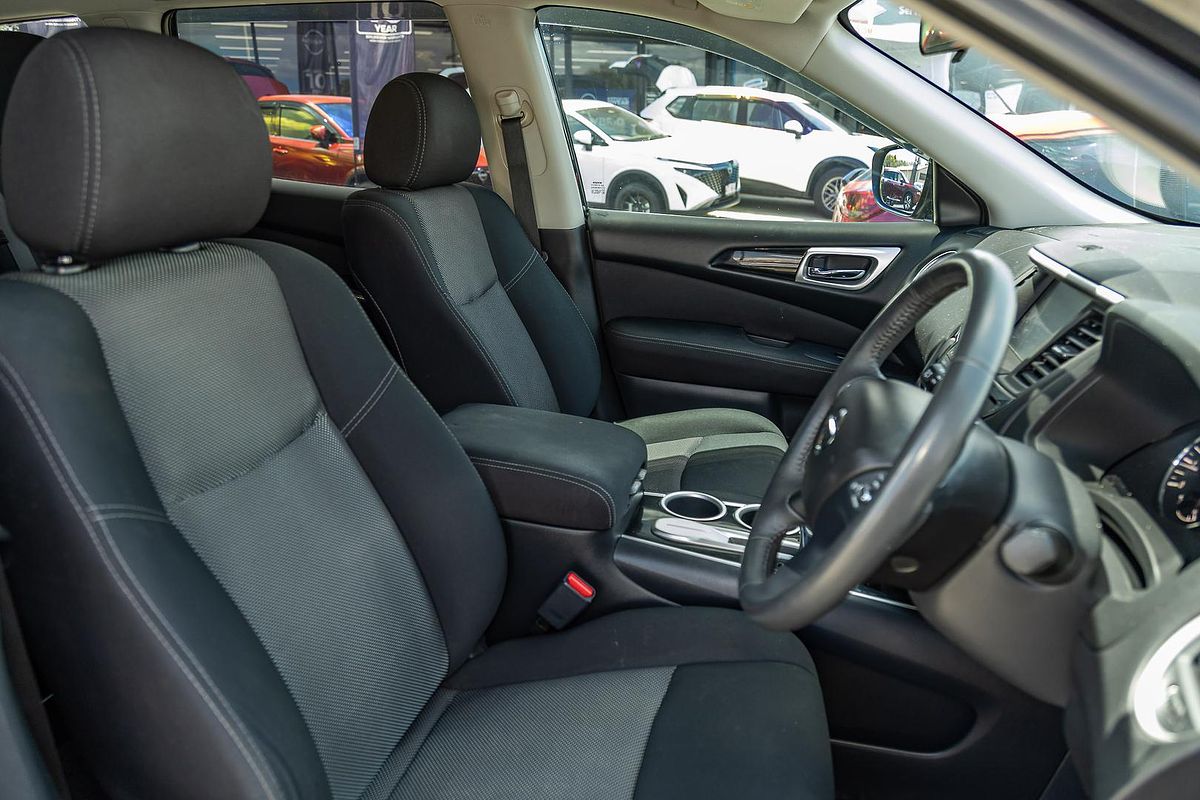 2017 Nissan Pathfinder ST R52 Series II