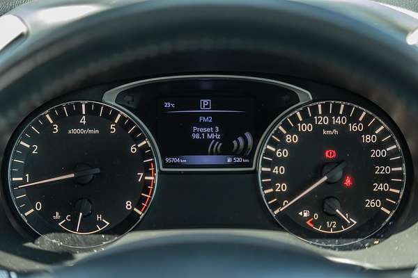 2017 Nissan Pathfinder ST R52 Series II