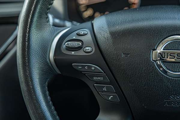 2017 Nissan Pathfinder ST R52 Series II