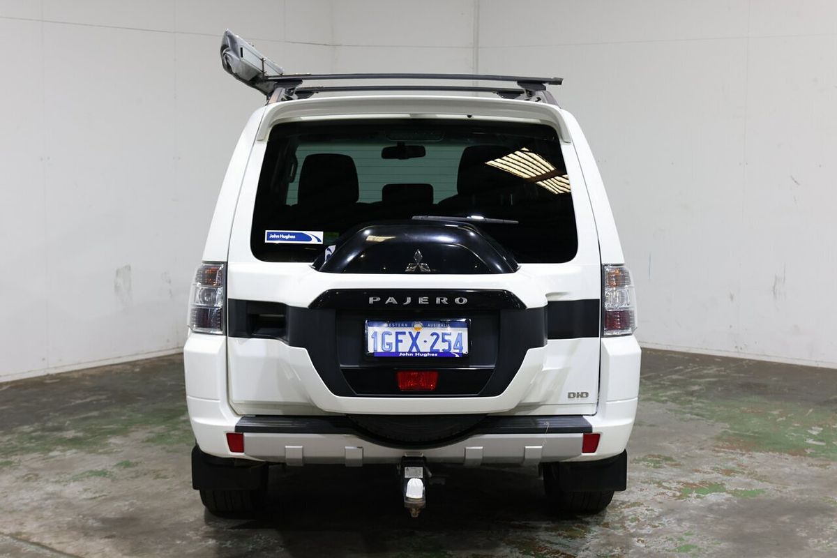 2016 Mitsubishi Pajero GLX NX