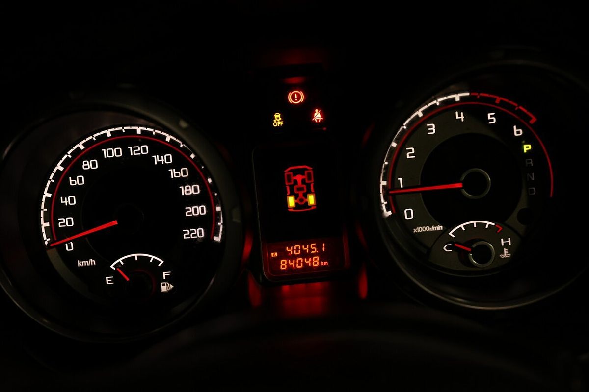 2016 Mitsubishi Pajero GLX NX