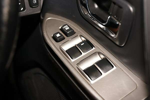 2016 Mitsubishi Pajero GLX NX