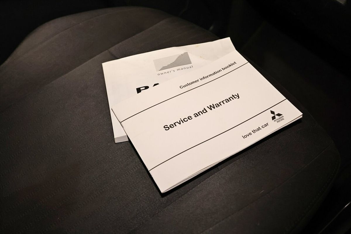 2016 Mitsubishi Pajero GLX NX