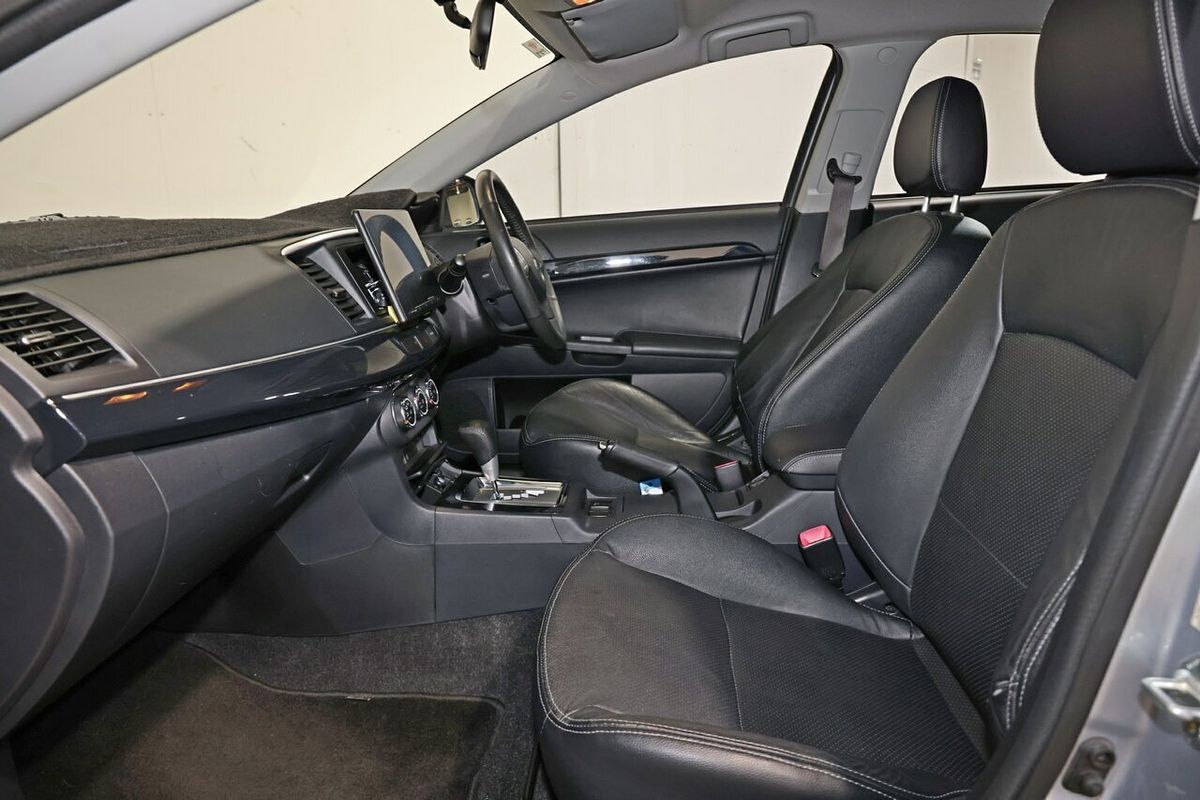 2013 Mitsubishi Lancer LX CJ