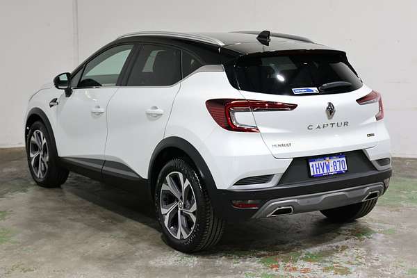 2022 Renault Captur R.S. Line XJB
