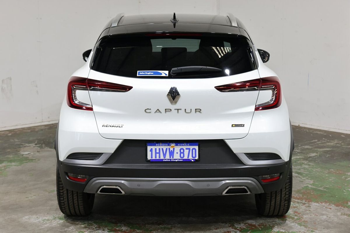 2022 Renault Captur R.S. Line XJB