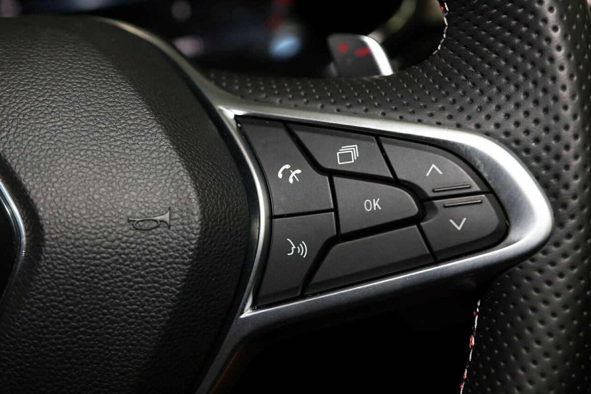 2022 Renault Captur R.S. Line XJB