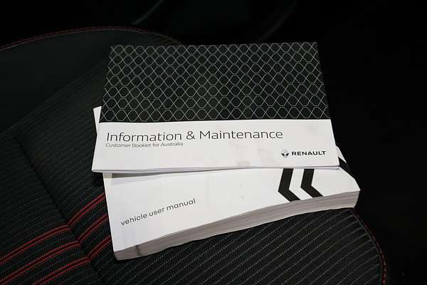 2022 Renault Captur R.S. Line XJB