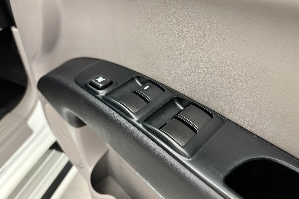 2015 Mitsubishi Triton GLX MN 4X4