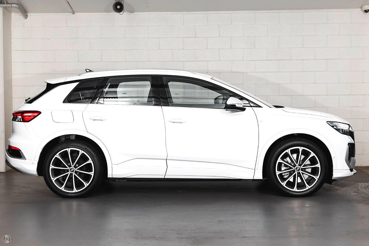 2024 Audi Q4 e-tron 55 F4
