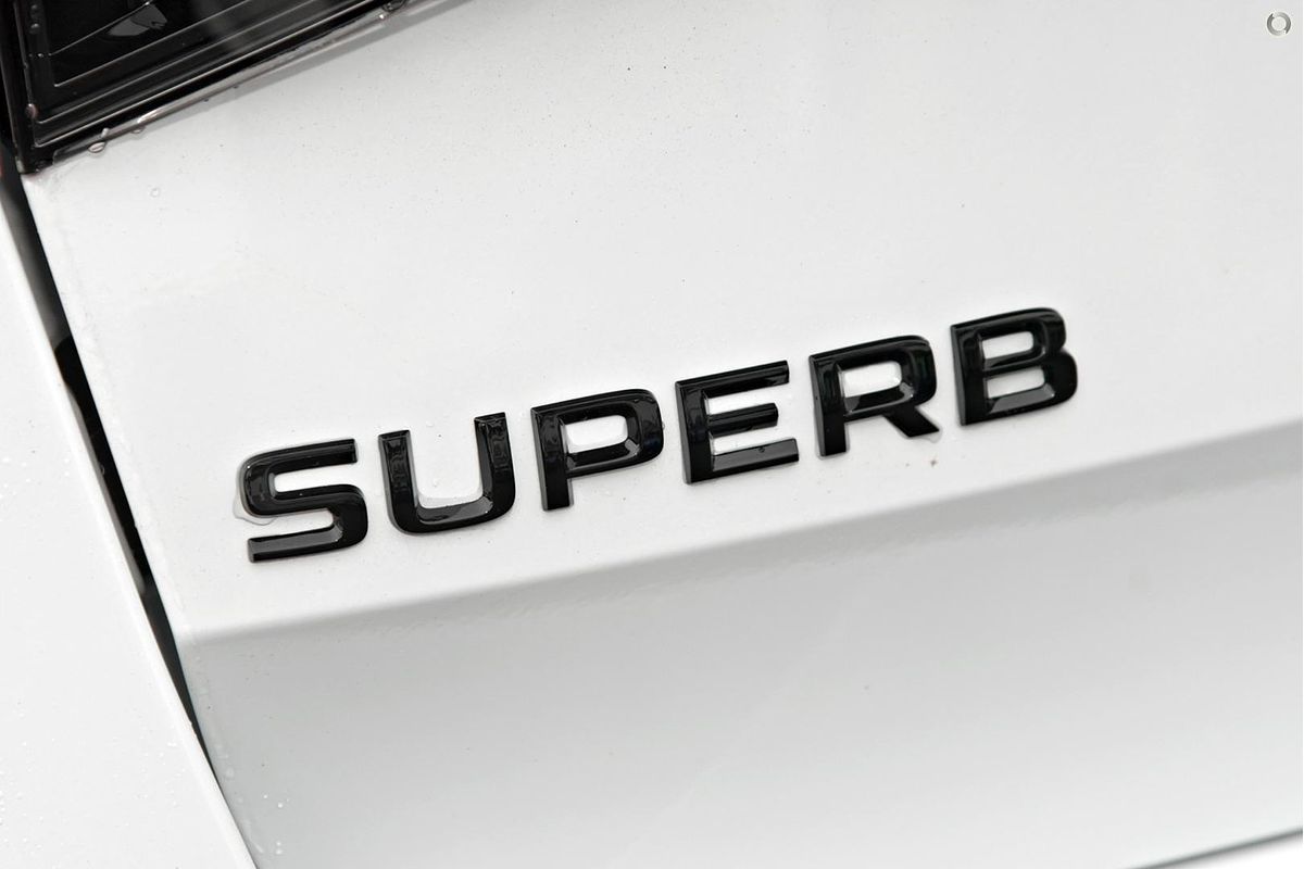 2024 SKODA Superb 206TSI SportLine NP