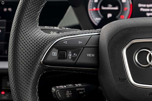 2025 Audi A3 35 TFSI S line GY