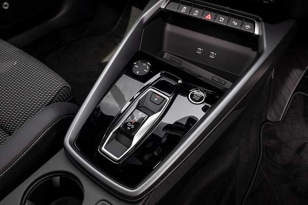 2025 Audi A3 35 TFSI S line GY