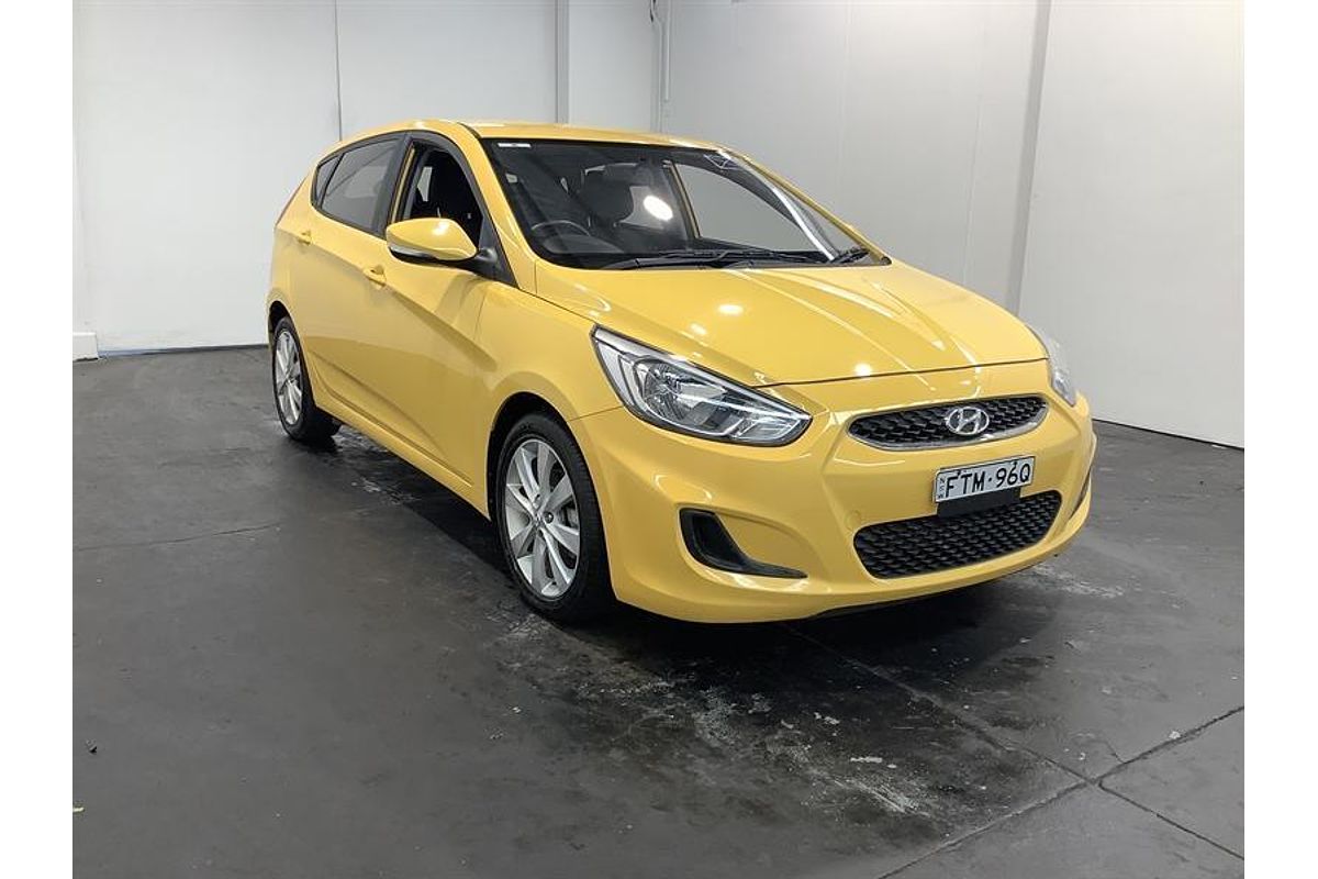 2017 Hyundai Accent Sport RB6