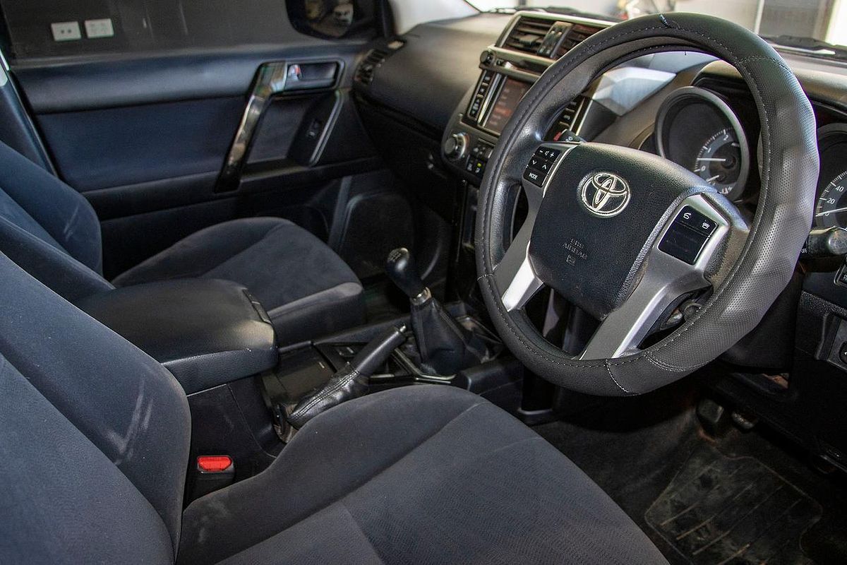 2014 Toyota Landcruiser Prado GX KDJ150R