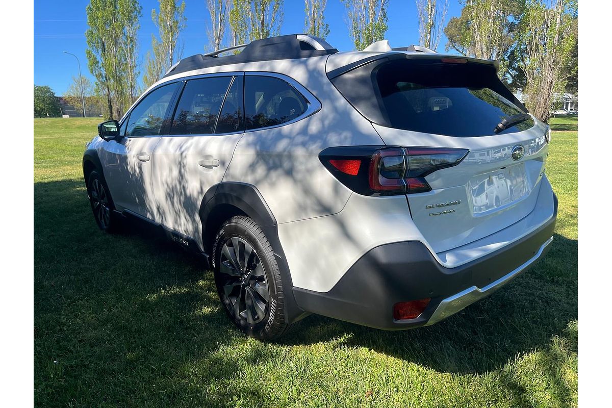 2025 Subaru Outback AWD Touring XT 6GEN