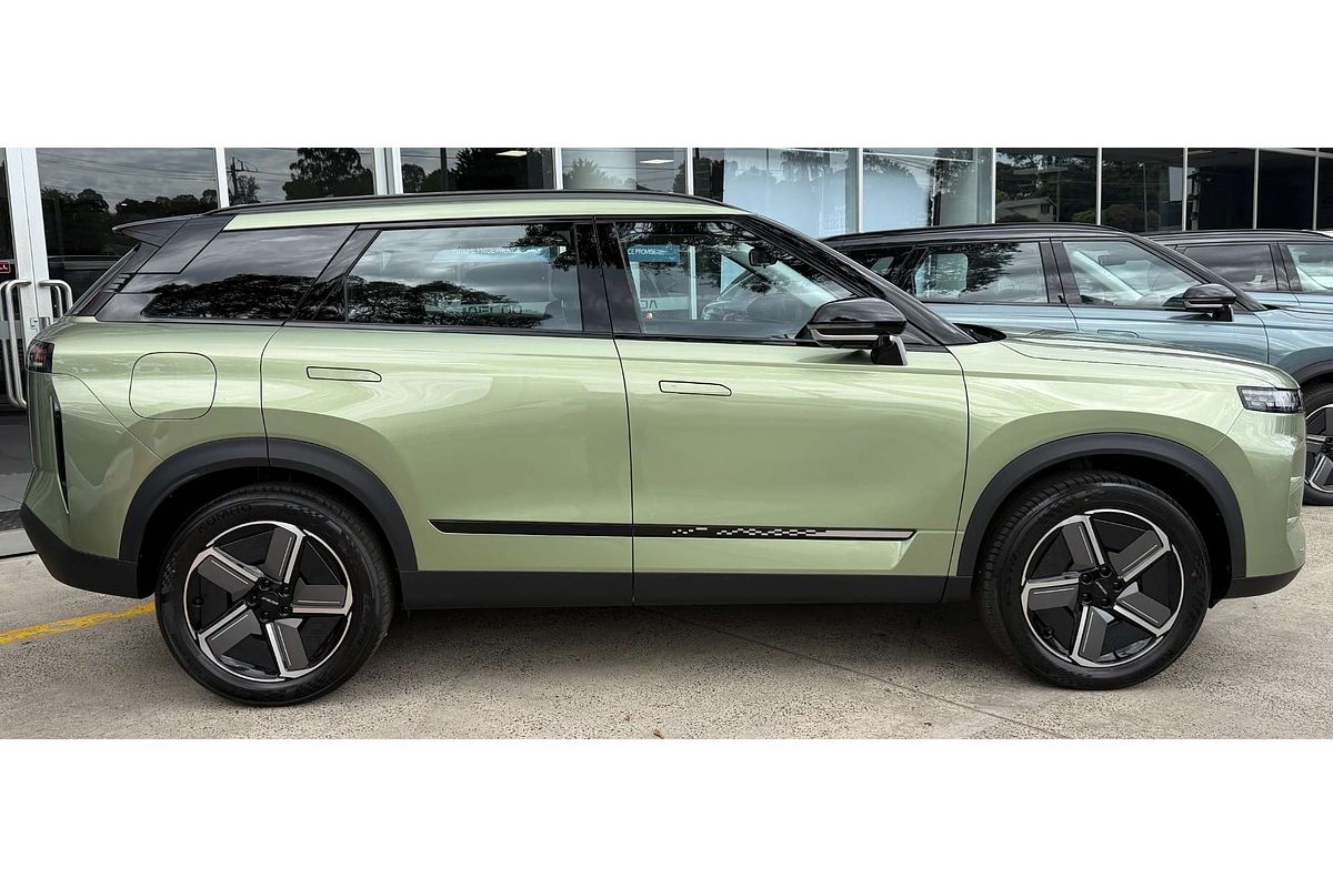 2025 Jaecoo J7 SHS Track