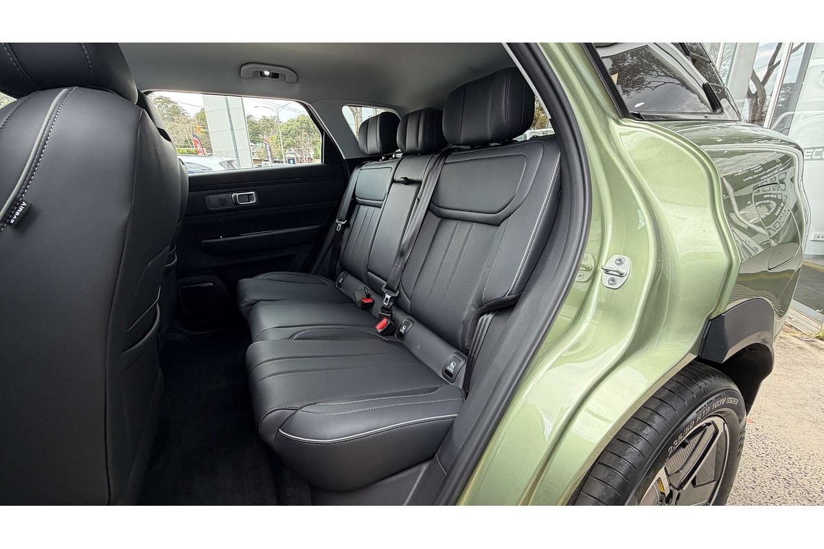 2025 Jaecoo J7 SHS Track