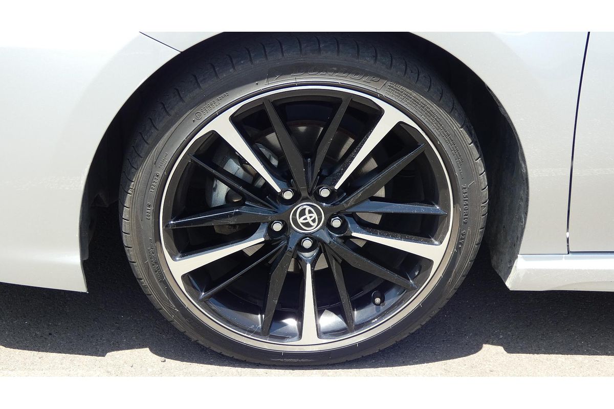 2020 Toyota Camry SX GSV70R