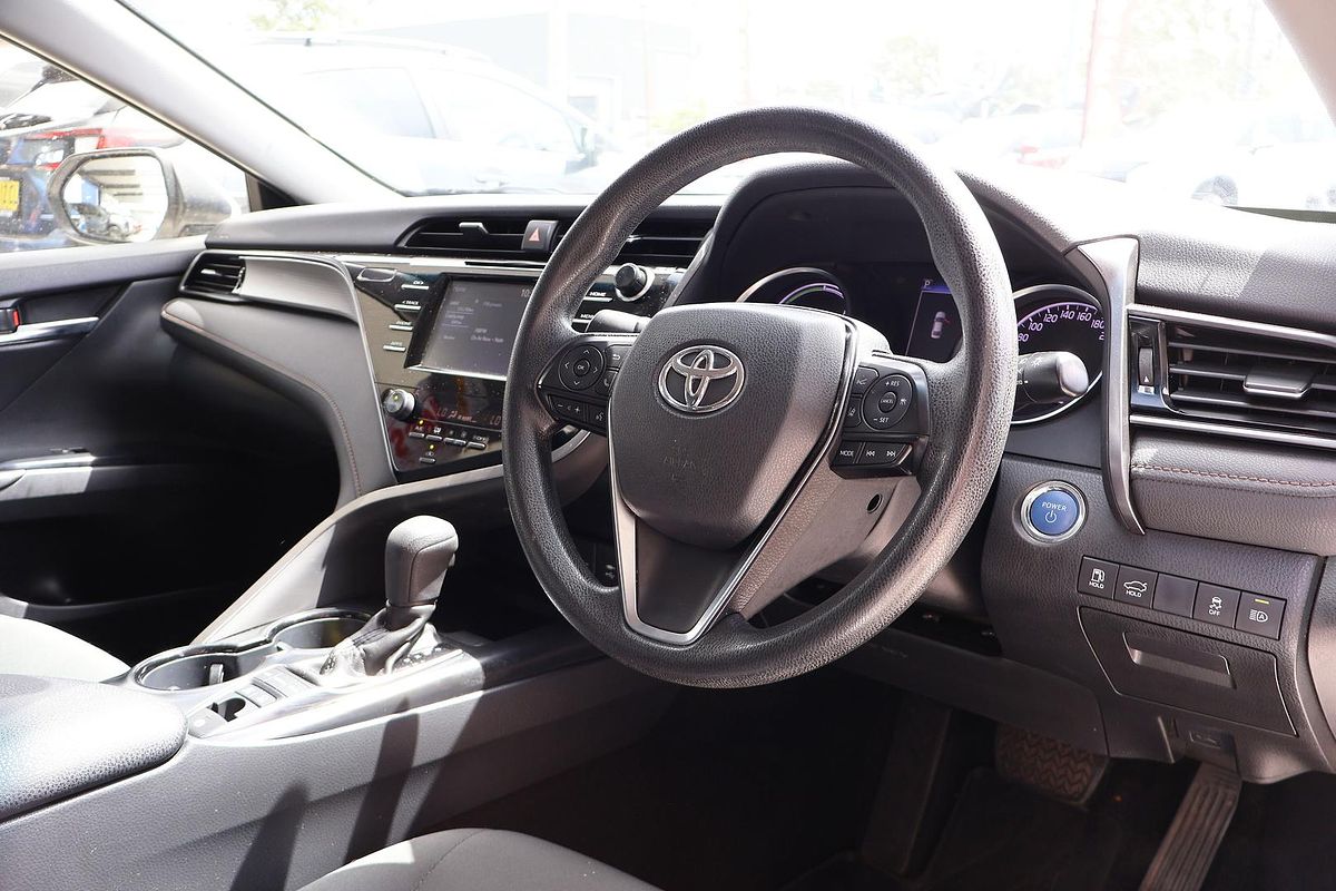 2020 Toyota Camry Ascent AXVH71R