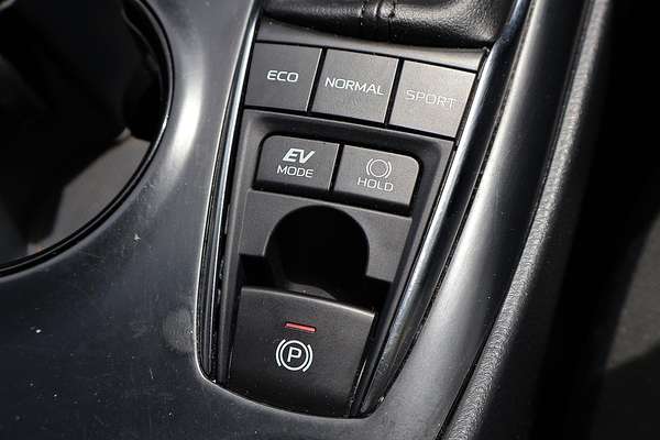 2020 Toyota Camry Ascent AXVH71R