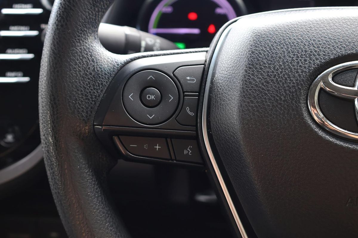 2020 Toyota Camry Ascent AXVH71R