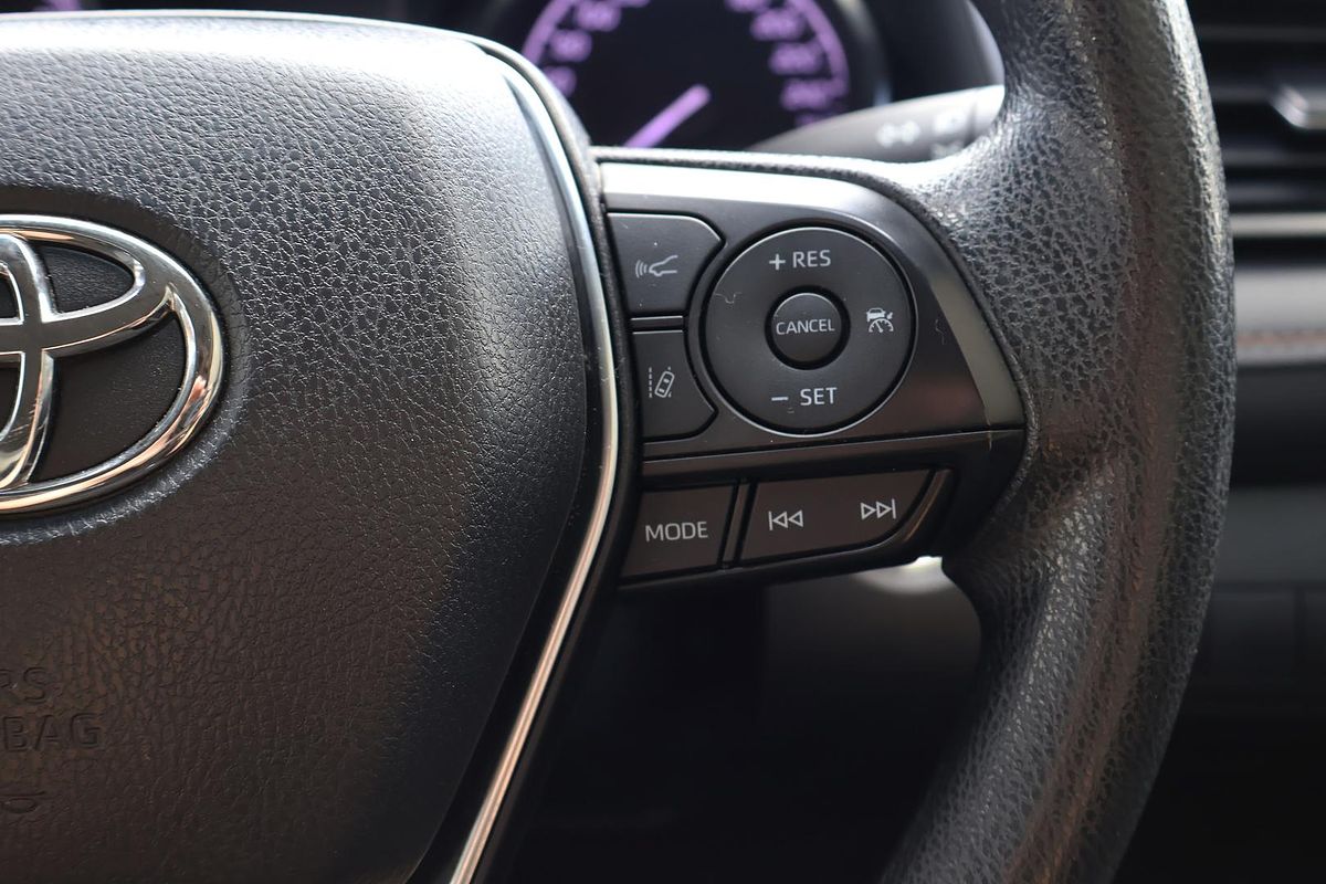 2020 Toyota Camry Ascent AXVH71R