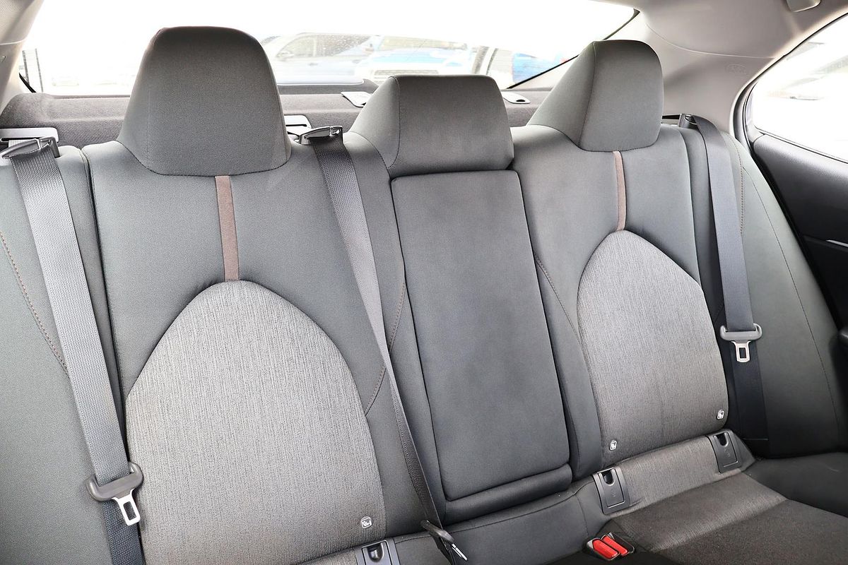 2020 Toyota Camry Ascent AXVH71R