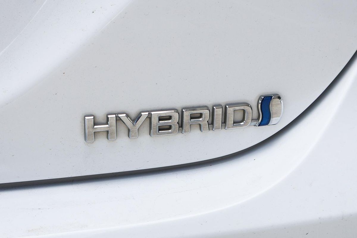 2020 Toyota Camry Ascent AXVH71R