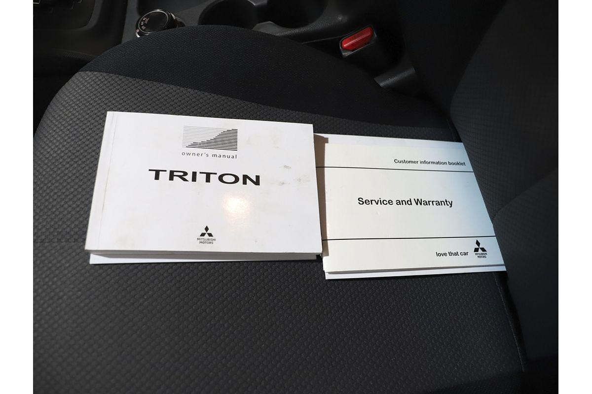 2019 Mitsubishi Triton GLX MR 4X4