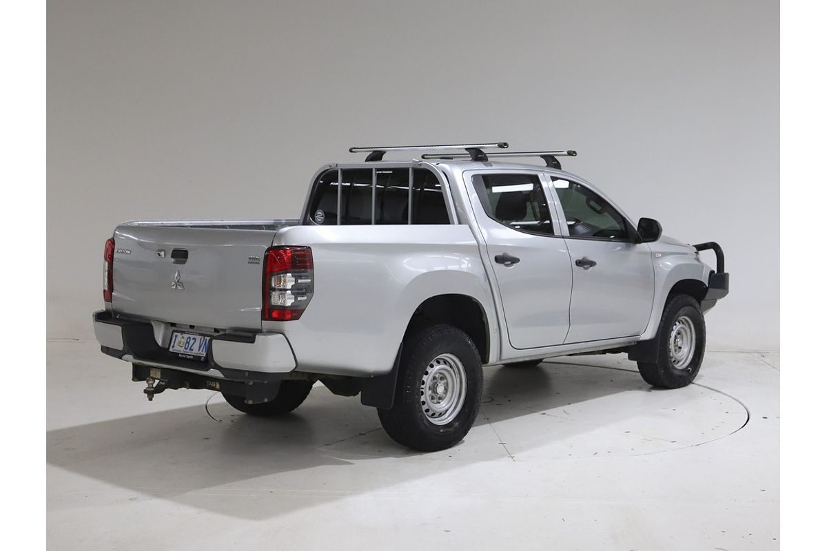 2019 Mitsubishi Triton GLX MR 4X4