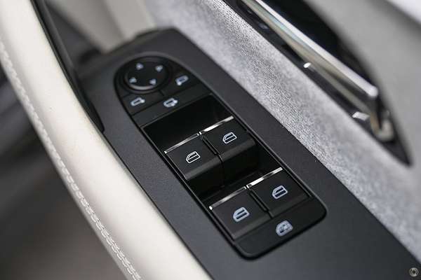 2025 Mazda CX-60 G40e Azami KH Series